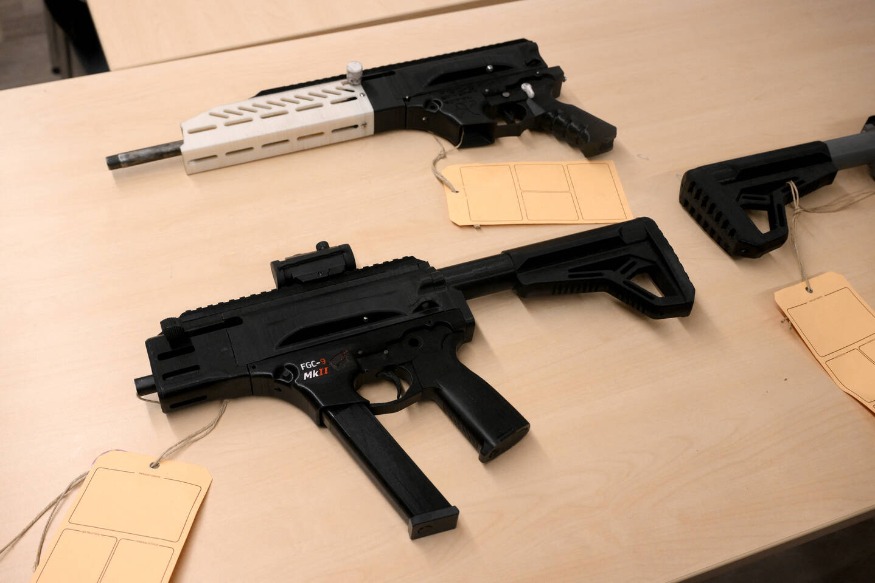 Armes fabriquées via des imprimantes 3D : un vaste réseau démantelé