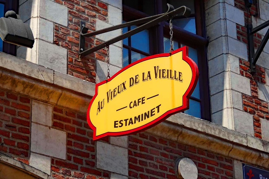 L'estaminet "Au Vieux de la Vieille" à Lille recrute un(e) serveur(se) en CDI